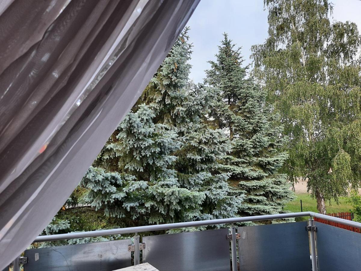 Fitt Apartman Lenti Exteriér fotografie